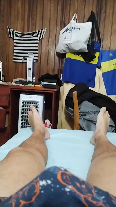 Jonhsecada live cam on Cam4