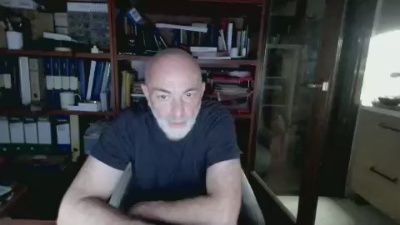 Jonnie696969 live cam on Cam4