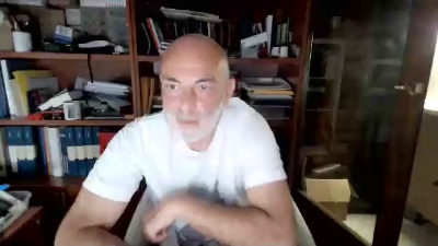 Jonnie696969 live cam on Cam4