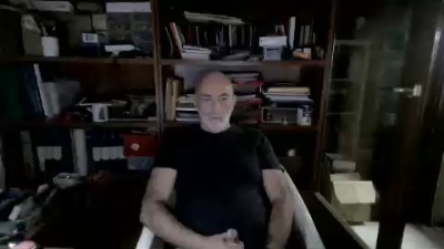 Jonnie696969 live cam on Cam4
