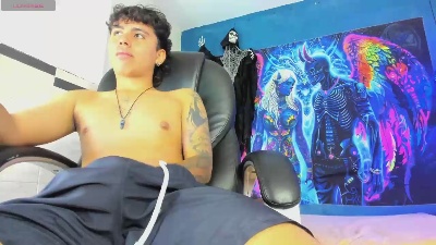 Jonnierodriguez live cam on Cam4