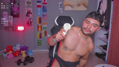 JordanRossie live cam on Cam4