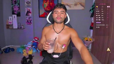 JordanRossie live cam on Cam4