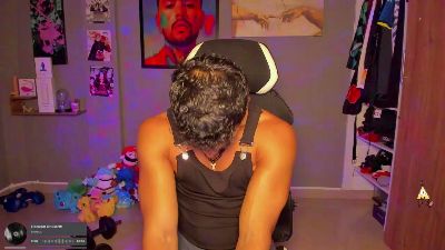 JordanRossie live cam on Cam4