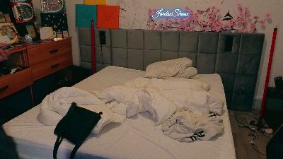 JordanShowLove live cam on Cam4