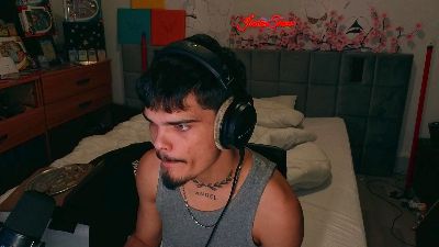 JordanShowLove live cam on Cam4