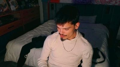 JordanShowLove live cam on Cam4