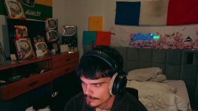 JordanShowLove live cam on Cam4