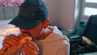 JordanShowLove live cam on Cam4