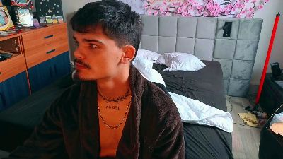 JordanShowLove live cam on Cam4
