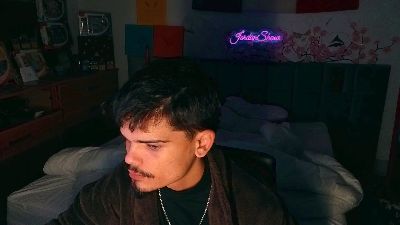 JordanShowLove live cam on Cam4