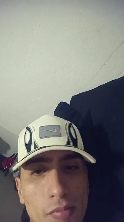 Jordan_agudelo live cam on Cam4