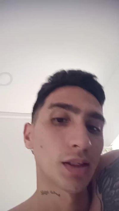 Jordan_agudelo live cam on Cam4