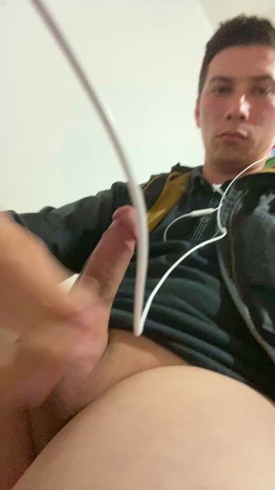 JorgeSilla01 live cam on Cam4