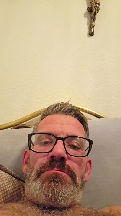 Jorginioh live cam on Cam4