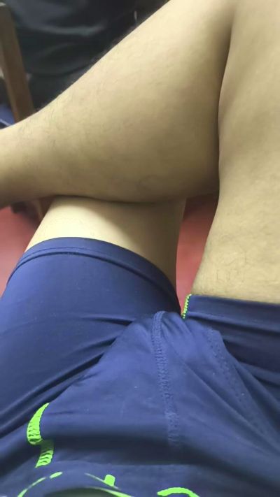 Jos300339 live cam on Cam4