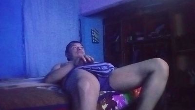JoseeXx01 live cam on Cam4