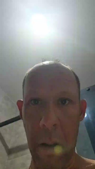 Joselu87 live cam on Cam4