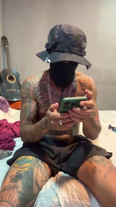 Josepcarl live cam on Cam4