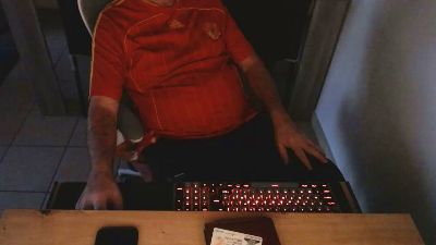 Josesoumis live cam on Cam4