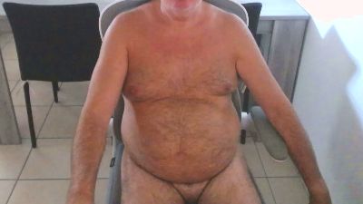 Josesoumis live cam on Cam4