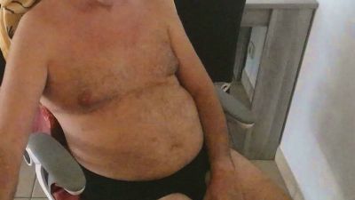 Josesoumis live cam on Cam4