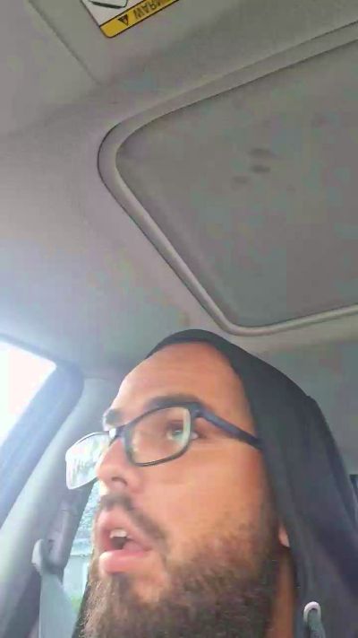 Joshissingle31 live cam on Cam4