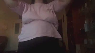 JoslynGuerro live cam on Cam4