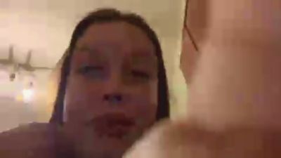 JoslynGuerro live cam on Cam4