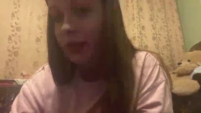 JoslynGuerro live cam on Cam4