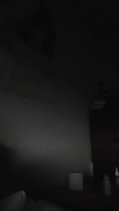 Jota23Stgo live cam on Cam4