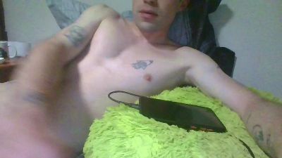 Jota23Stgo live cam on Cam4
