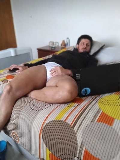 Jota_Show live cam on Cam4