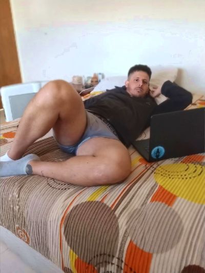 Jota_Show live cam on Cam4