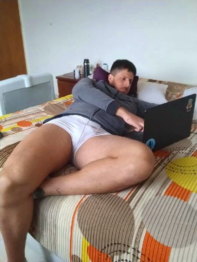 Jota_Show live cam on Cam4