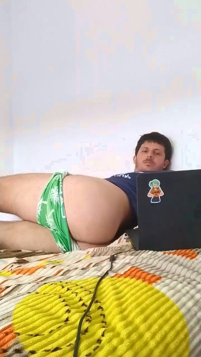 Jota_Show live cam on Cam4