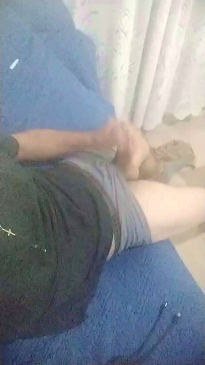 Jovemcwbjlle live cam on Cam4