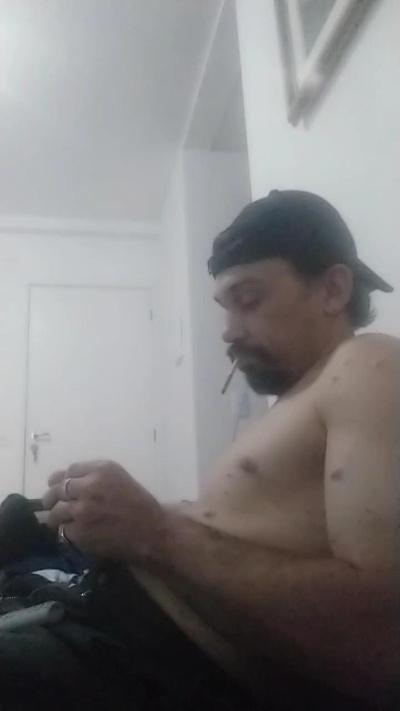 Jovemcwbjlle live cam on Cam4
