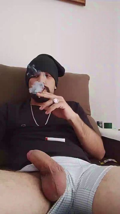 Jovemcwbjlle live cam on Cam4