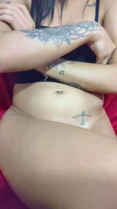 Jovensafadinha live cam on Cam4