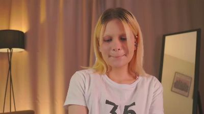 JovitaRohm live cam on Cam4