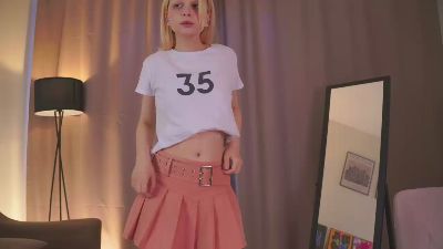 JovitaRohm live cam on Cam4