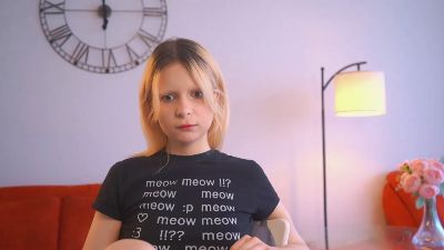 JovitaRohm live cam on Cam4