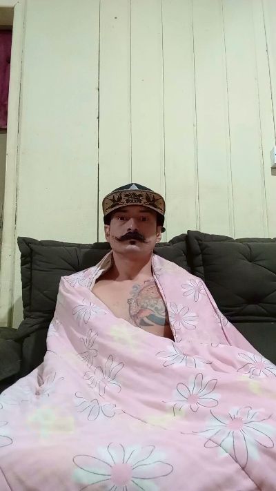 Jowehrat live cam on Cam4