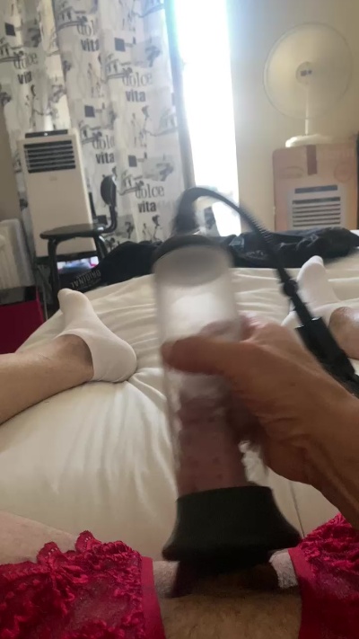 Joy9327 live cam on Cam4