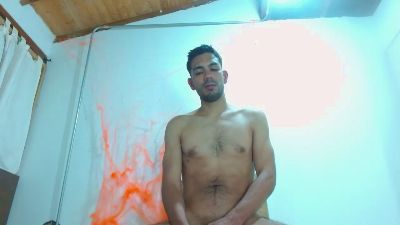Joy_Garcia live cam on Cam4