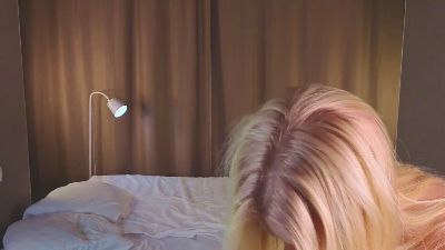 JoyaSpohnholz live cam on Cam4