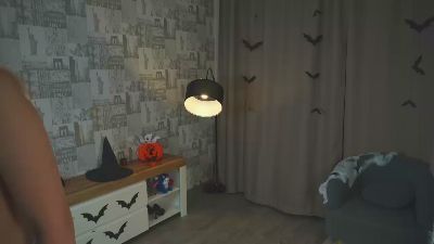 JoyaSpohnholz live cam on Cam4