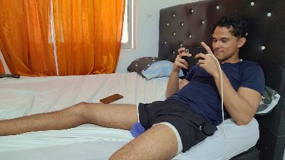 Joydan_rize live cam on Cam4