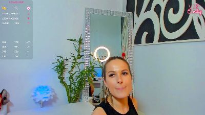 JoyfullRosse live cam on Cam4